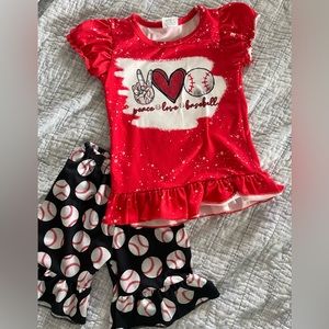 Boutique XS (2T) Baseball Outfit